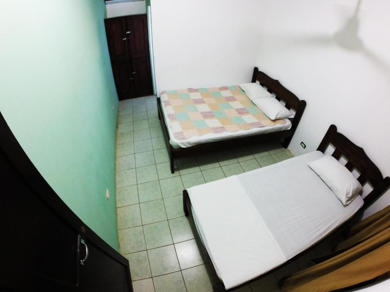 Tsunami Hostel 타마린도 외부 사진